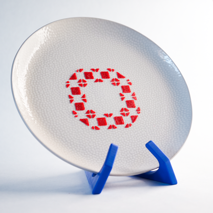 Toolculinair Retro Flow silicone stencil result on plate with strawberry gel